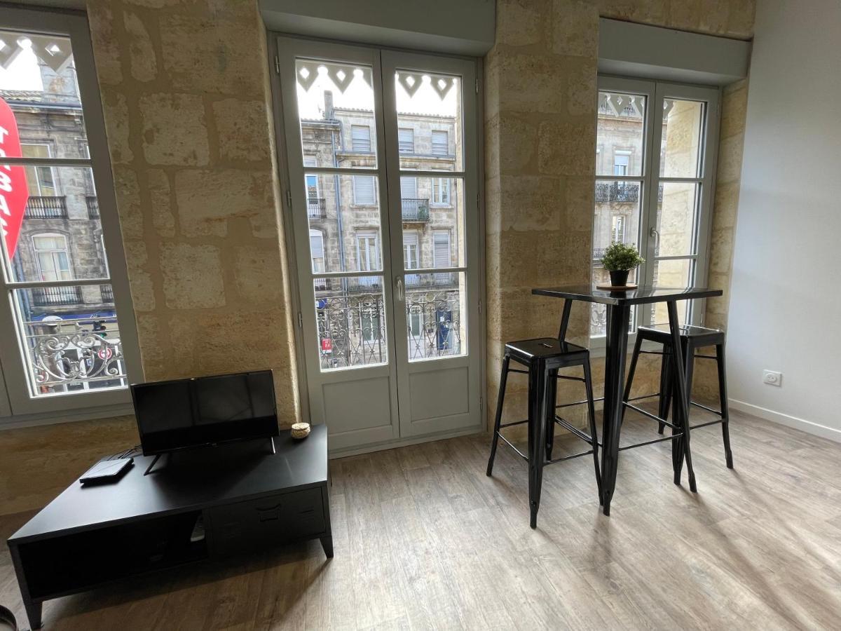 Magnifique Appartement Pour 2 Avec Climatisation Et Belle Pierre Bordelaise Bordeaux Luaran gambar