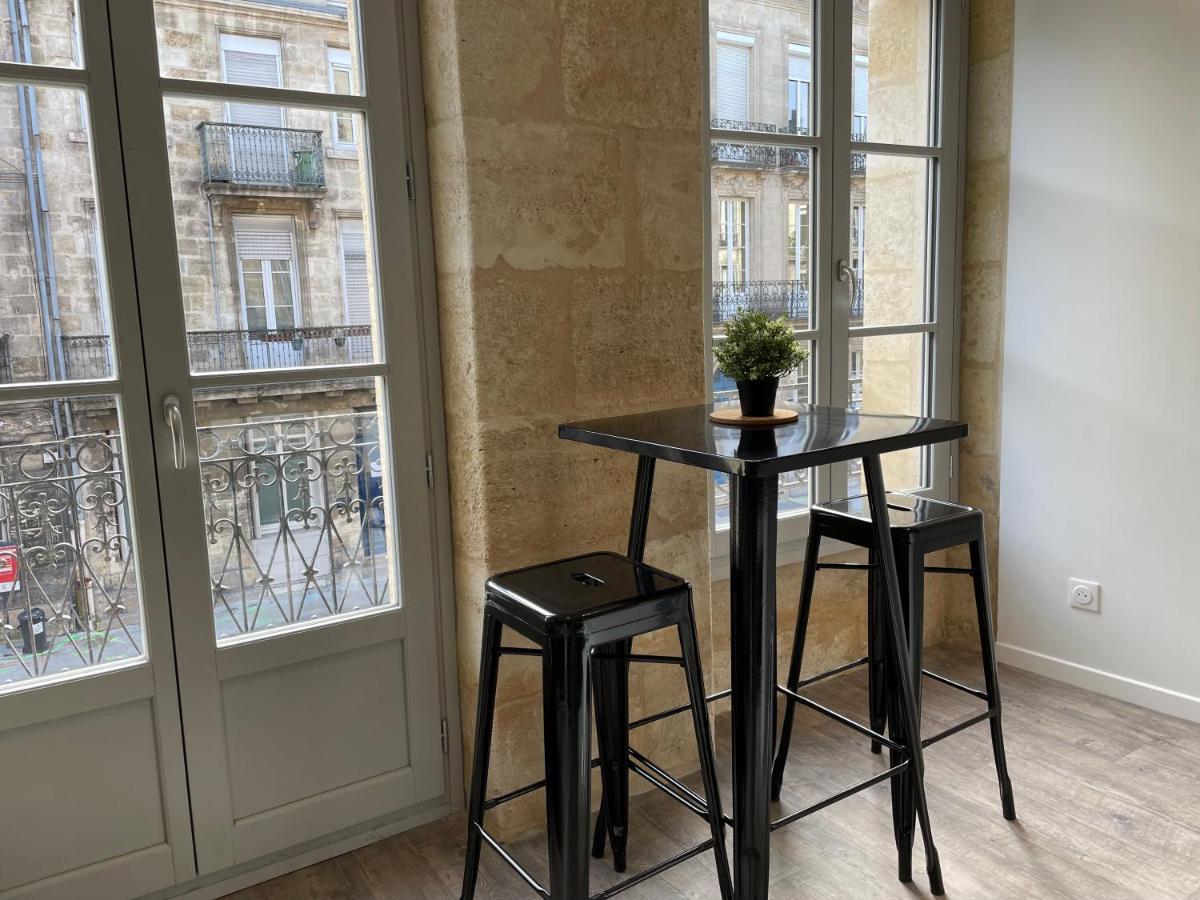 Magnifique Appartement Pour 2 Avec Climatisation Et Belle Pierre Bordelaise Bordeaux Luaran gambar