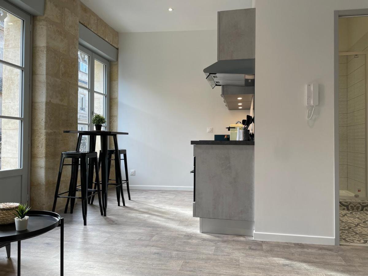 Magnifique Appartement Pour 2 Avec Climatisation Et Belle Pierre Bordelaise Bordeaux Luaran gambar