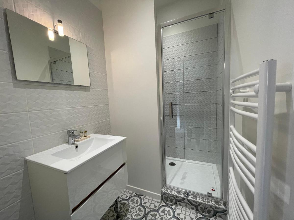 Magnifique Appartement Pour 2 Avec Climatisation Et Belle Pierre Bordelaise Bordeaux Luaran gambar